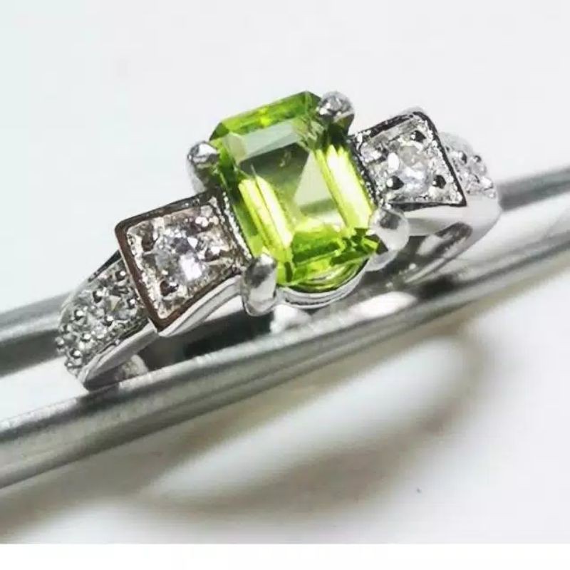cincin wanita natural peridot batu mulia