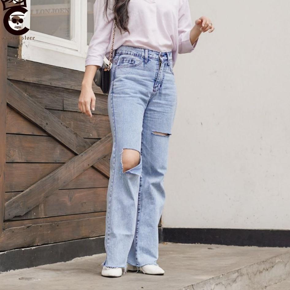 Celana HighWaist Kulot Jeans Wanita Loose  Sobek Lutut Unfinished Hangover Ripped Destroy Knee Cut J