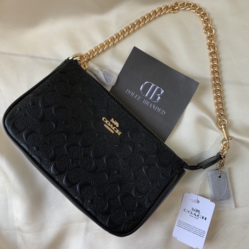 CH Large Wristlet 19 In Signature Leather (F67567)