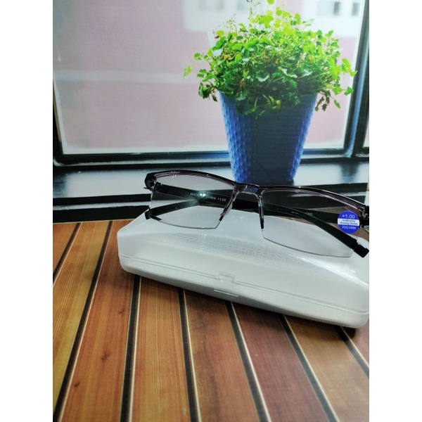 KACAMATA BACA PRIA ANTI RADIASI KOMPUTER