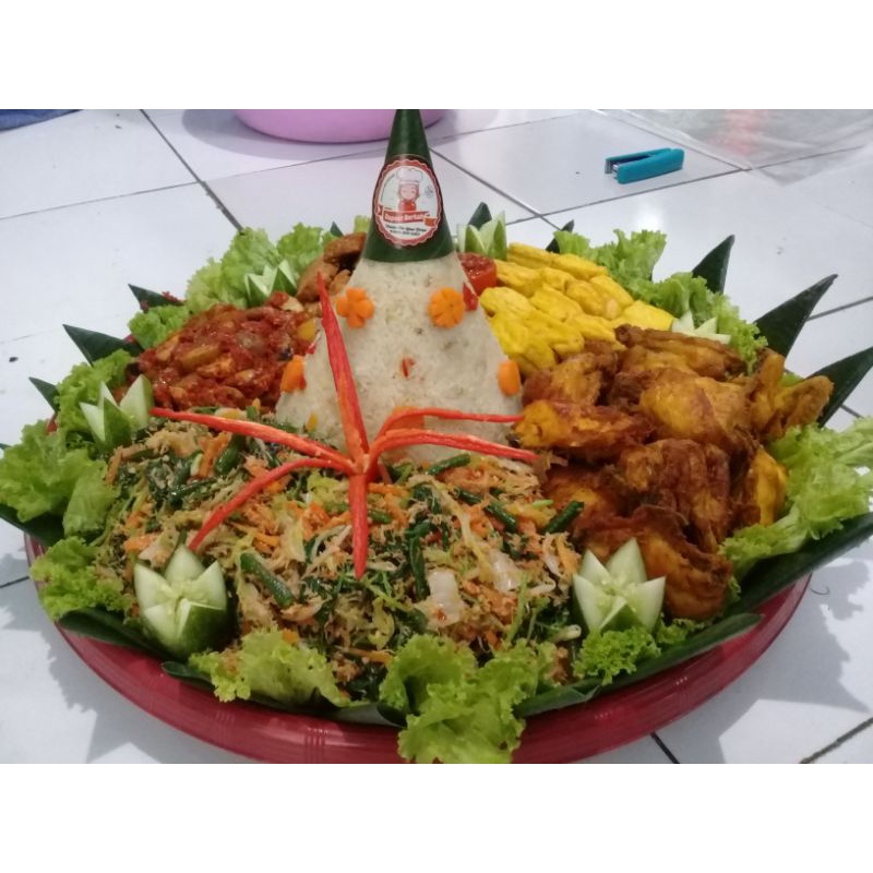 

Tumpeng Nasi Liwet Teri