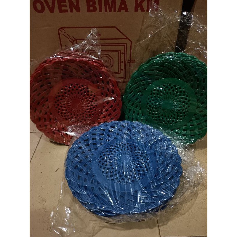 GROSIR 12 PCS/ lusin Piring Rotan Plastik / Piring Lidi Plastik Warna / piring anyam plastik plastik