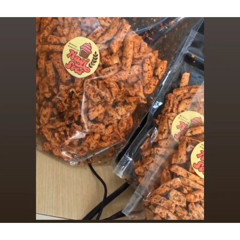 

basreng pedas daun jeruk 100gram