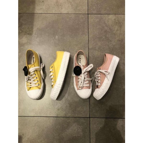 Sepatu COLORBOX Best Seller