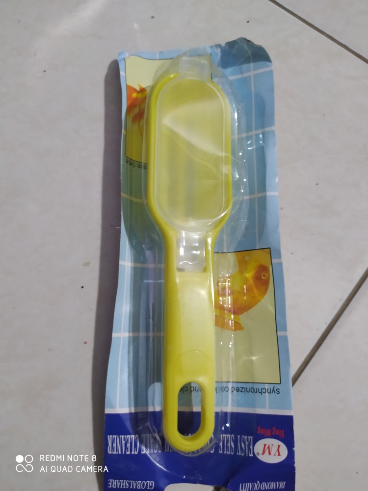 Alat Pembersih Sisik Ikan Dengan Tempat Pembuangan / Peeler X039