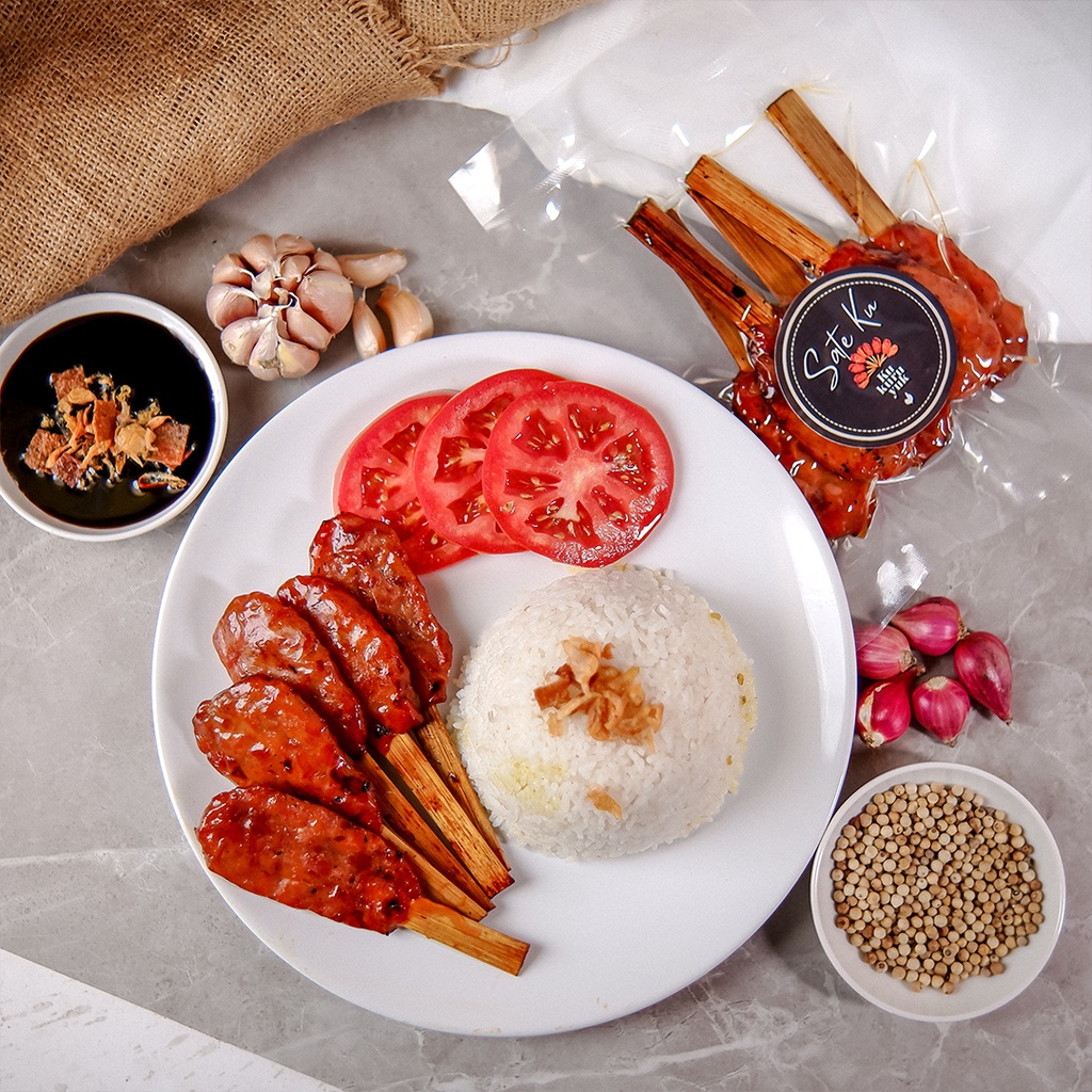 

wiw Dendeng Kukuruyuk - Sateku Ayam Kukuruyuk 1 Pax Isi 5 Tusuk Sate Frozen Food 200gr