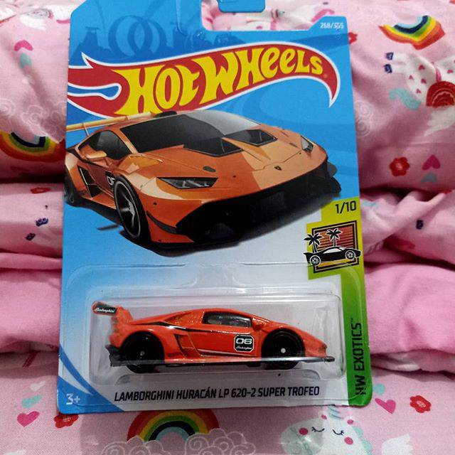 Hot wheels LAMBORGHINI HURACAN LP620 -2