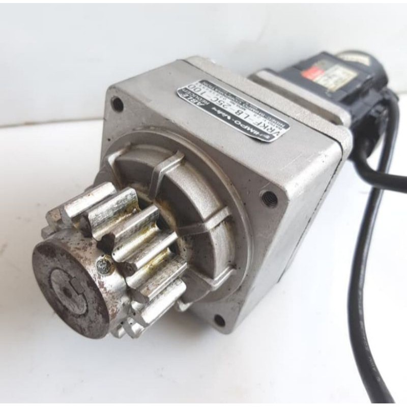 AC SERVO PLANETARY GEARHEAD 100W