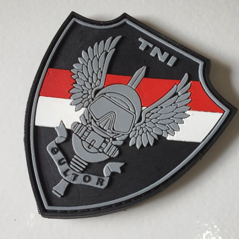 PATCH RUBBER LOGO GULTOR TNI/TEMPELAN EMBLEM KARET VELCRO ARMY