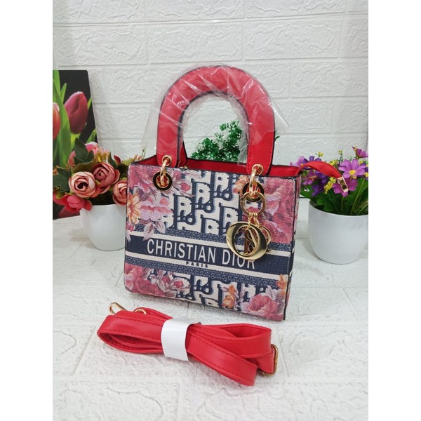 Tas import DIOR EMELY