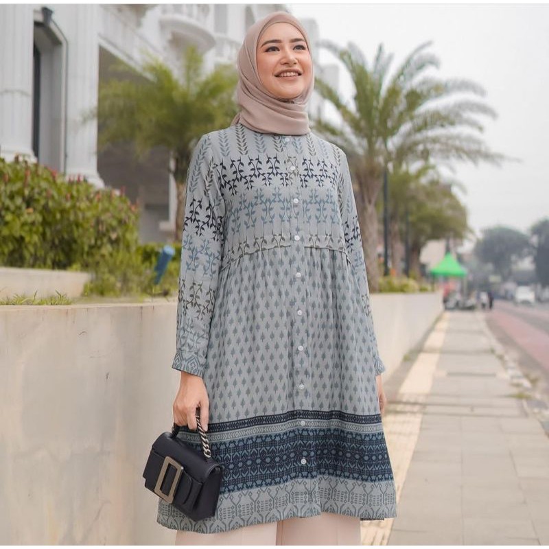 Hafsa Tunik by Heaven Lights Blue Size M