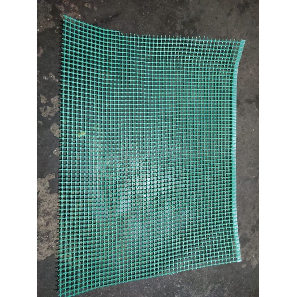 Ram/ Kawat Jaring Plastik Tempat Anakan Lovebird / Alas Anakan Lovebird / Alas Anakan Burung / Alas 