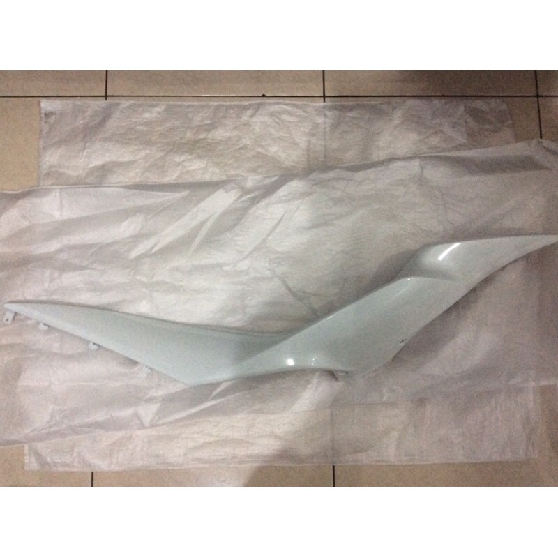 Body kiri Suzuki GSX R dan S 150