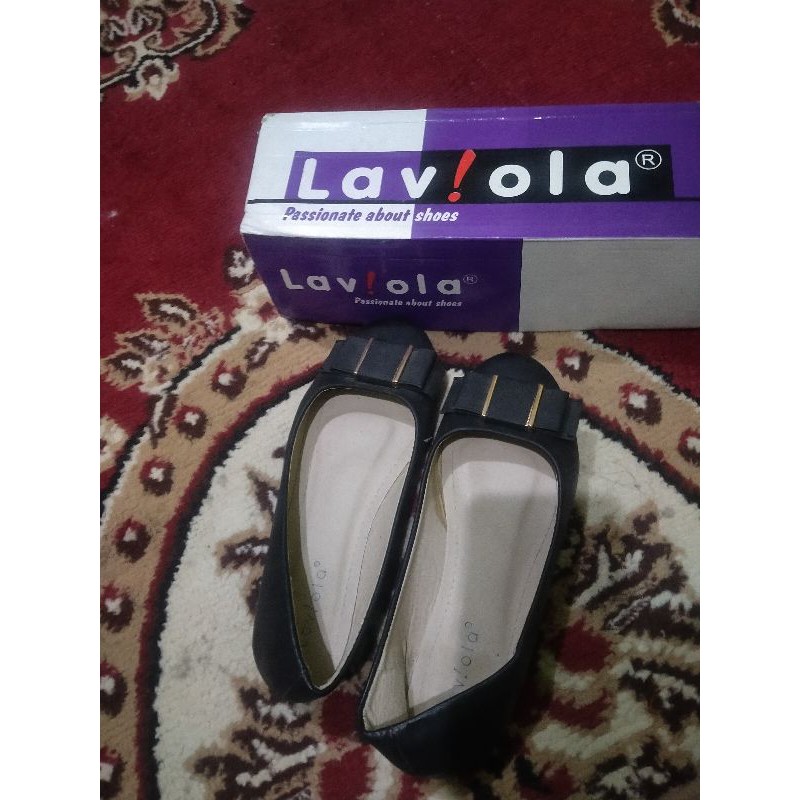 Preloved flatshoes Laviola