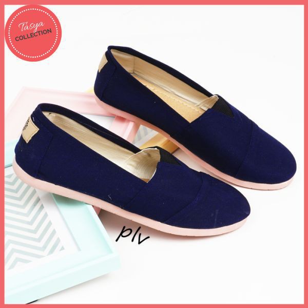 NABILA Slip On Kanvas Wanita