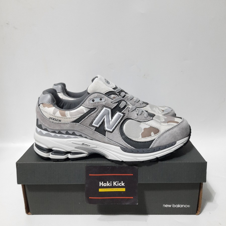 Sepatu Sneakers NB N*w Balance 2002R BAPE Camo Grey White Black