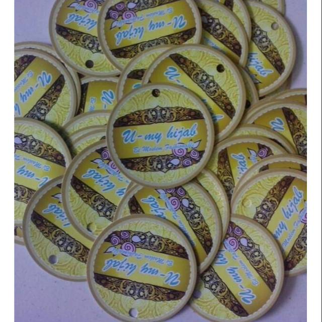 

Hang Tag Untuk Label Pakaian