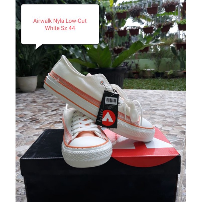 Airwalk Nyla Low-cut White