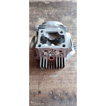 Cylinder Head Honda CS90 S90Z Original Honda Japan
