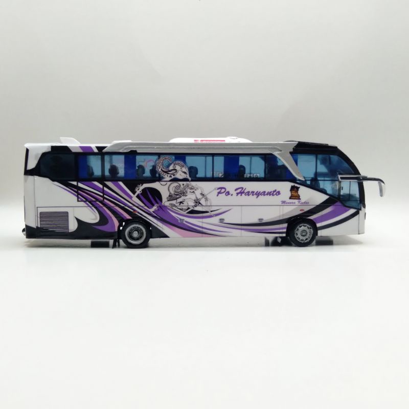Miniatur bus Po HARYANTO body Rexus