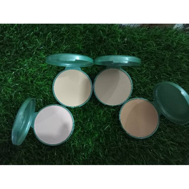 PROMO WARDAH EXCLUSIVE REFILL/BEDAK PADAT ISI ULANG