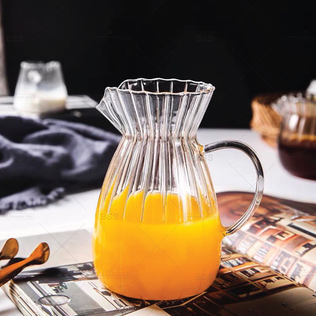 Water Jug Milk Gelas Kaca Corrugated Pitcher Kopi Teh Jus Juice Cantik Unik Drinking Glass Pegangan