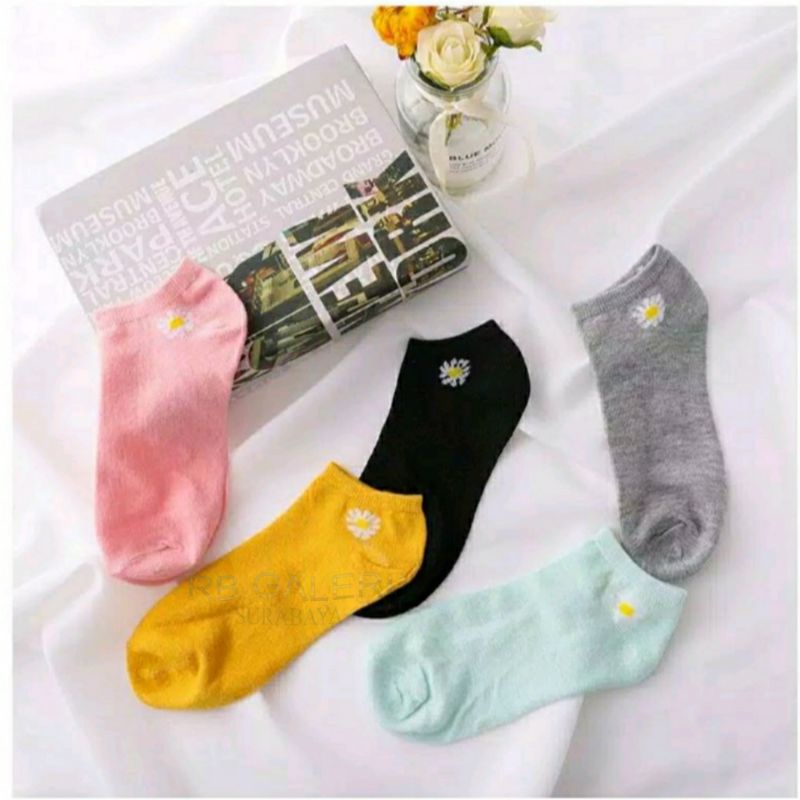 Kaos Kaki Fashion Unisex Motif Polos Beruang Fashion Wanita Pria KAOSKAKI ANKLE Sock BUNGA RB-4