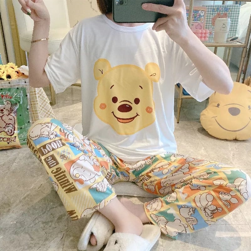 Baaju.id Baju Setelan Piyama Import Jumbo Big Size Baju Rumah Baju Tidur Wanita KR1001-POOH (WHITE)
