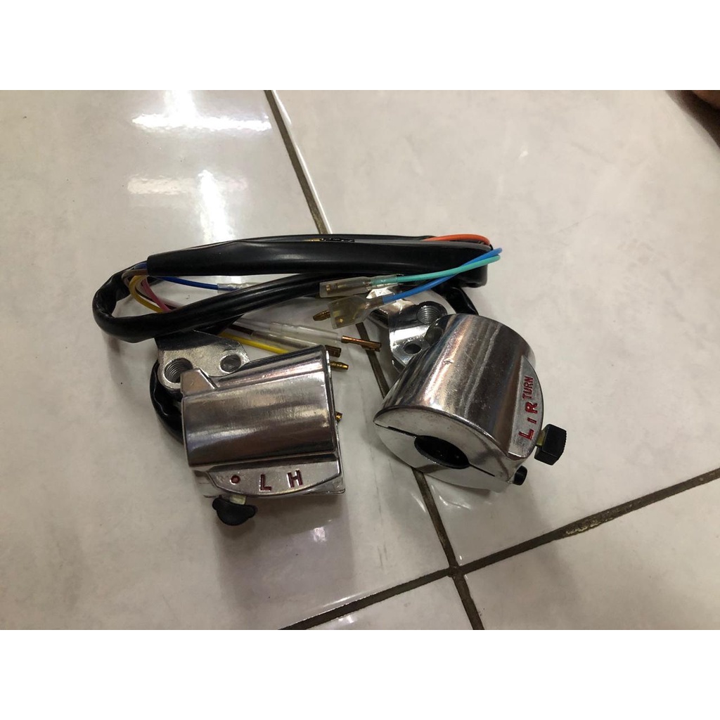 SAKELAR KANAN KIRI HOLDER SET KANAN KIRI HONDA CB 100 CB 125.