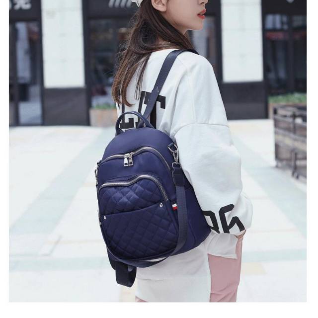 

Kode : ELJ 6011 IDR : 141 rb Bahan : Nylon ukuran: 34 x 27 x 12 cm Warna :Red,Blue, Black