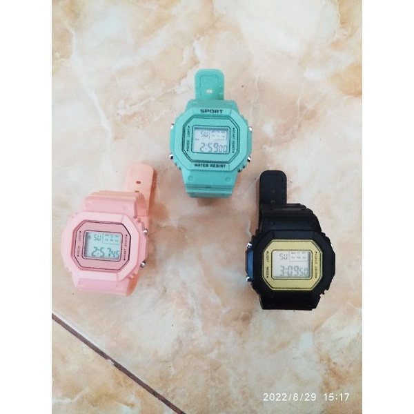 Jam tangan digital unisex rubber sport pria wanita bisa alarm dan nyala lampu led