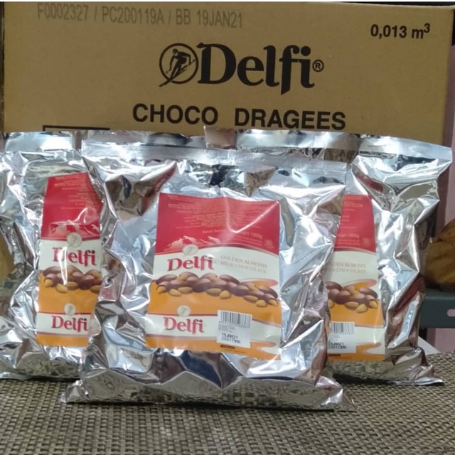 

Delfi Golden Almond/Mede