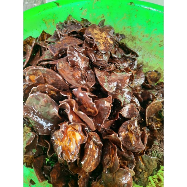 

keripik ubi camutrak by Ai Nhs