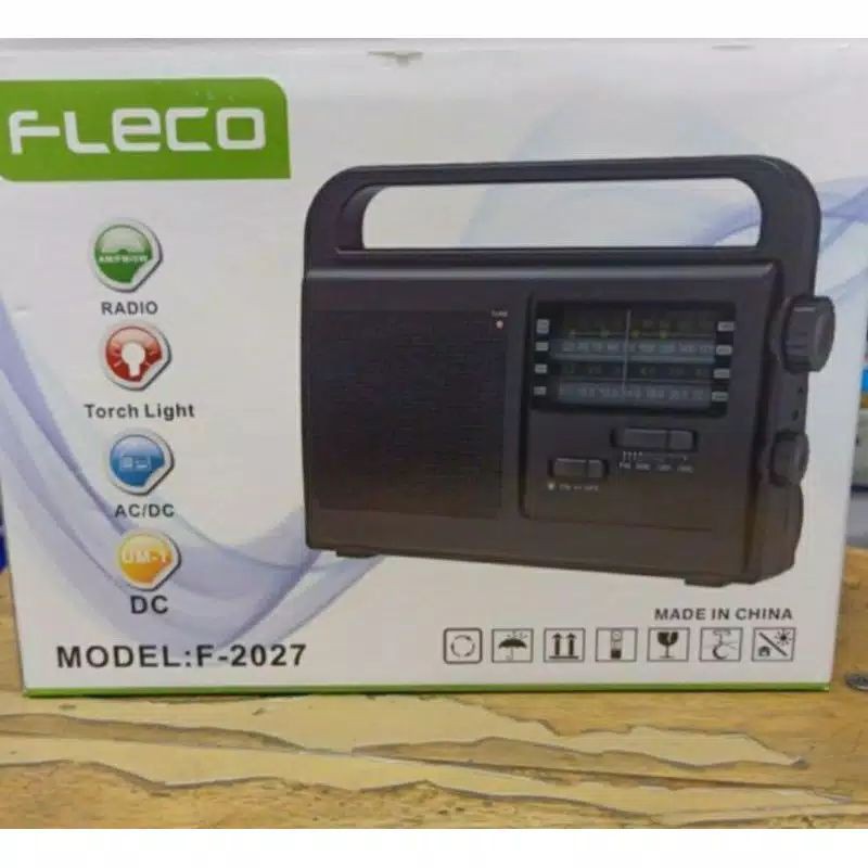 Radio Fleco AC/DC FM SW AM / Radio Fleco F 2027