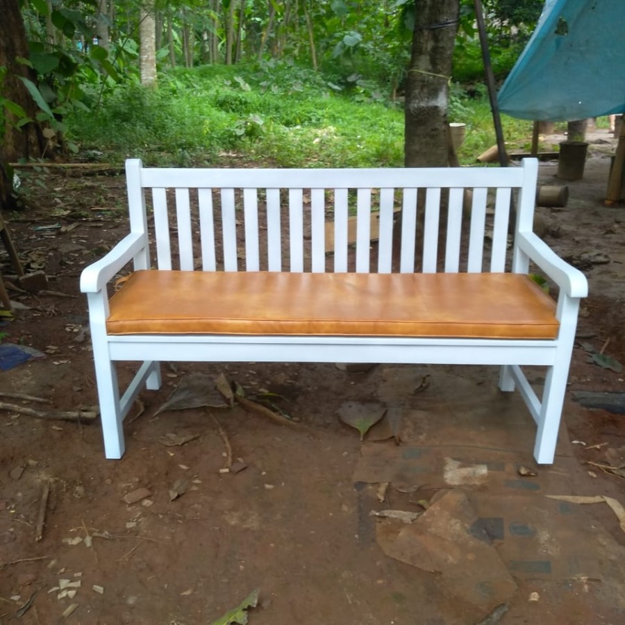 Bangku Kursi Taman Warna Putih Minimalis Murah