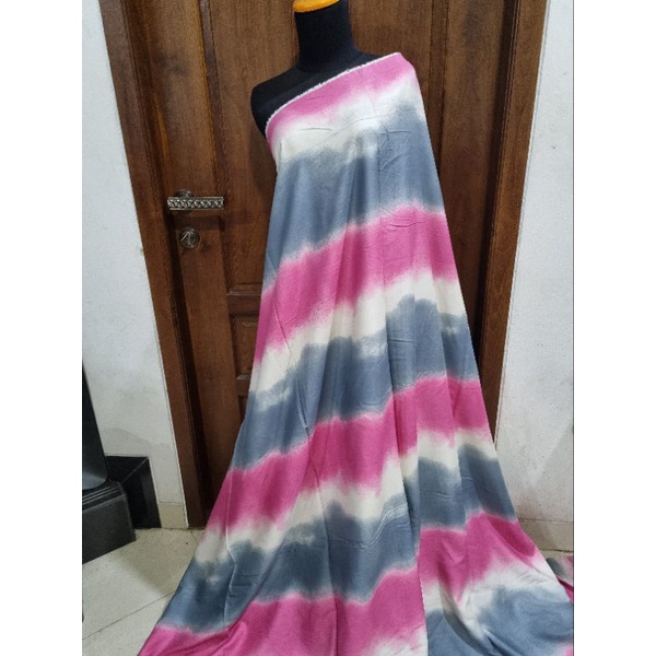Kain Rayon Viscose Gradasi Pink Abu