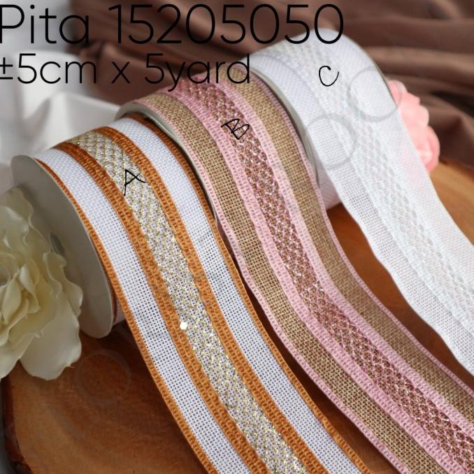 

Best Product!!! Pita 15205050 5Cm X 5 Yard - Ribbon - Hampers - Paling Dicari