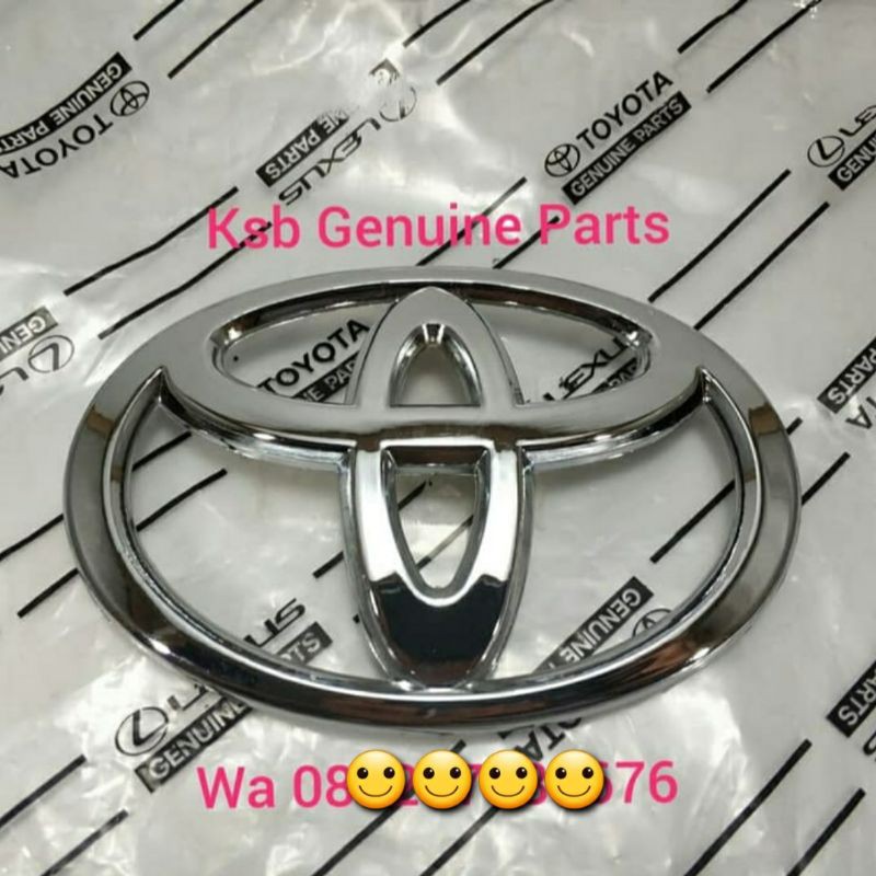 Emblem Logo Depan Toyota Grand New Avanza / Veloz 2016 - 2019 ORI