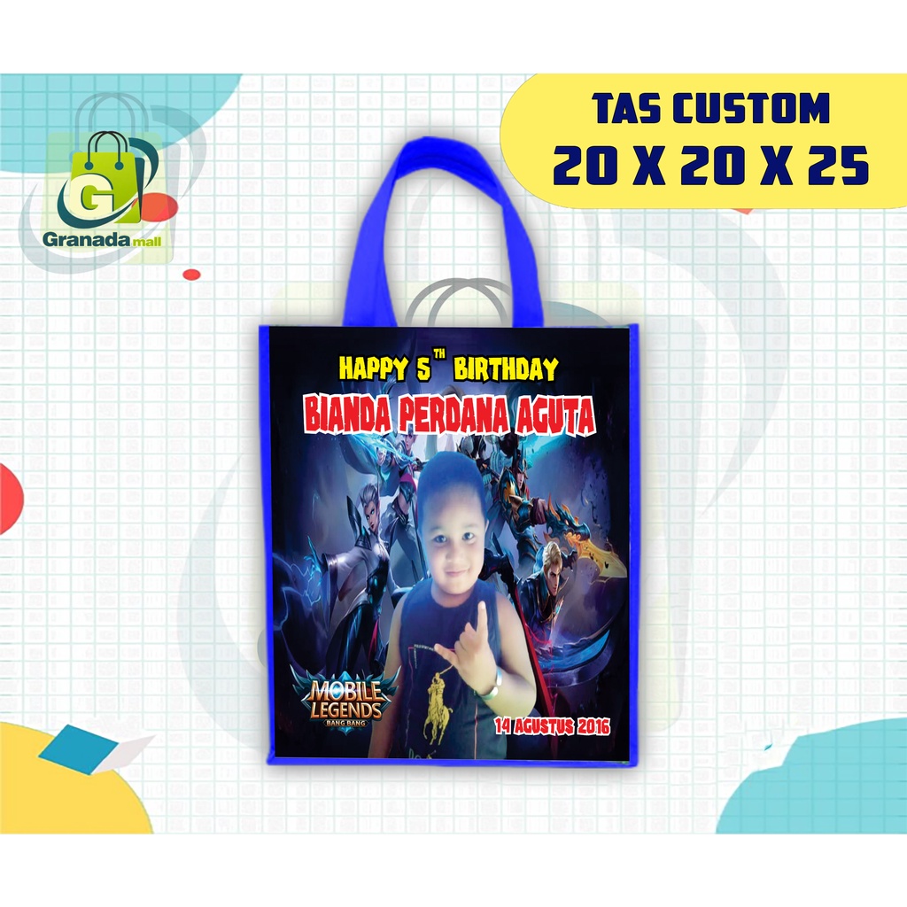 

TAS ULTAH CUSTOM MUAT TUMPENG MINI UK 20x20x25