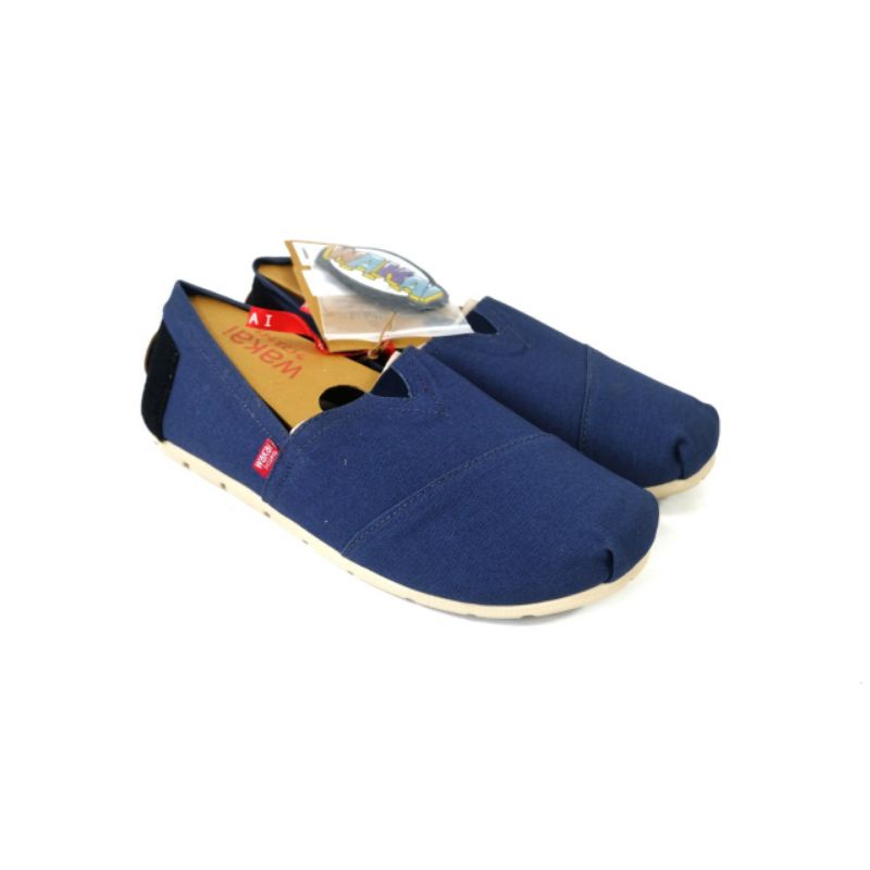 Sepatu Wakai Core Navy Original