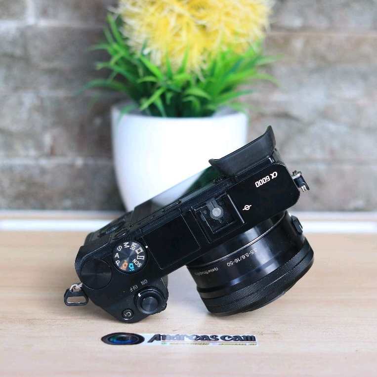 KAMERA SONY A6000 PALING BANYAK DI CARI TINGGAL  PAKAI-2