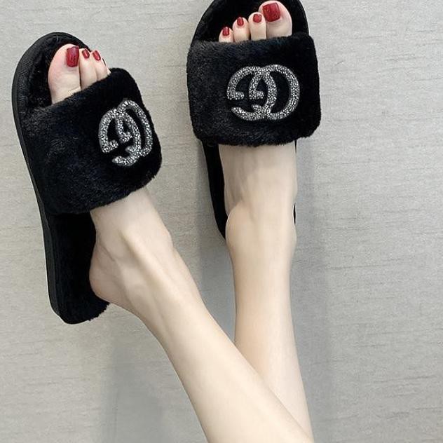 Dijual Murah  Sandal SS2625 GG Plush Flip Flop wanita import flat shoes berudu bulu (NO BOX) .,.,