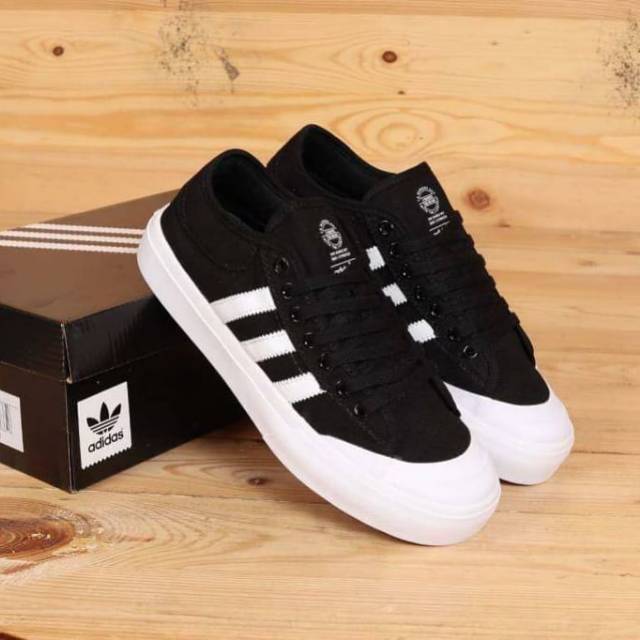 Adidas Matchcourt Canvas B/W