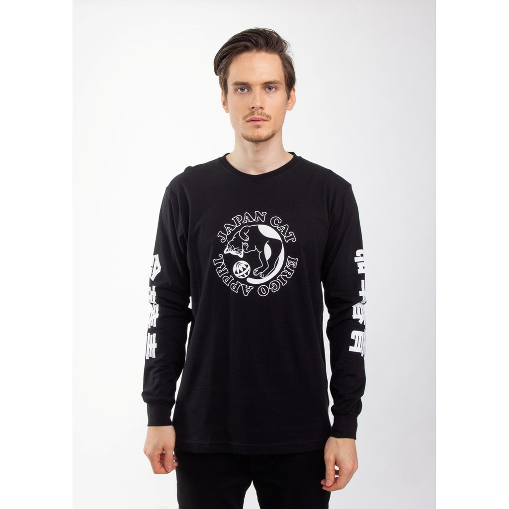 

Erigo Longsleeve Japan Cat Black