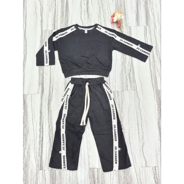 ONE SET CROP TOP ANAK KEKINIAN