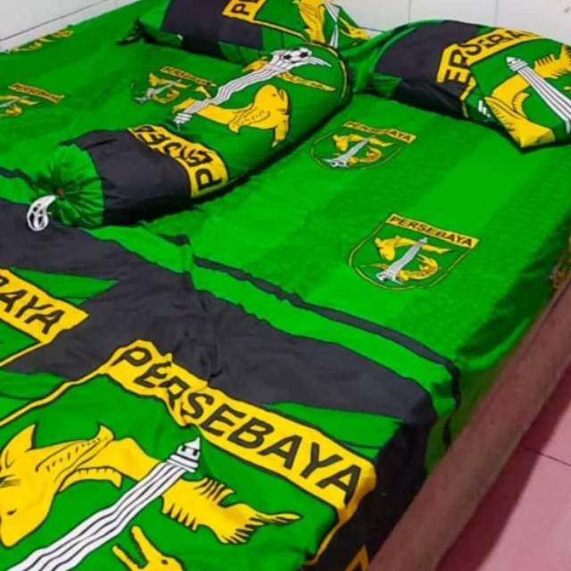 SPREI / SPRAI KASUR MOTIF BOLA PERSEBAYA WANI BONEK