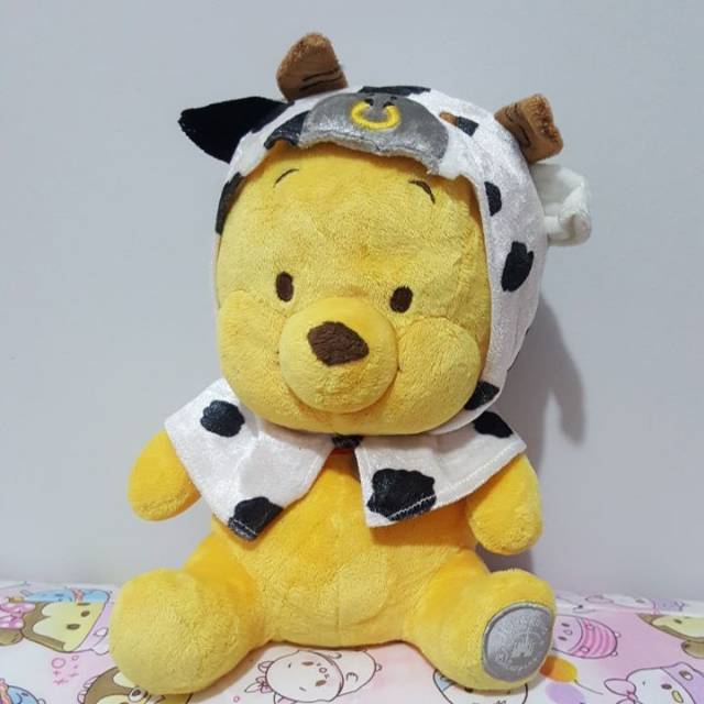 Boneka Pooh Kostum Tanduk Belang ori Disneyland Hongkong