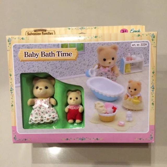 Sylvanian baby bath time
