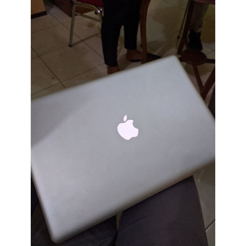 Laptop Macbook Pro 15 Inch MD 104 RAM 16 SSD 180 HDD 750