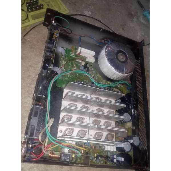 crown power amplifier xls602